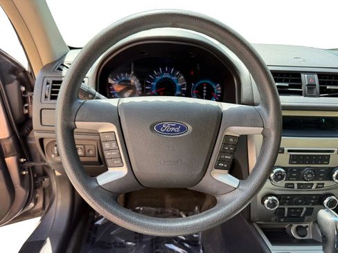 Used 2012 Ford Fusion SE FWD image 11