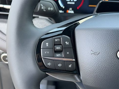 New 2026 Ford Explorer Platinum w/ LUX Leather Package image 17