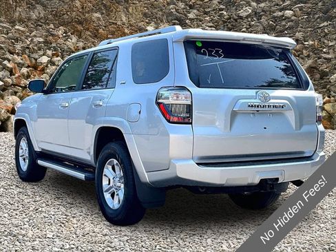 Used 2016 Toyota 4Runner SR5 Premium AWD/4WD image 10