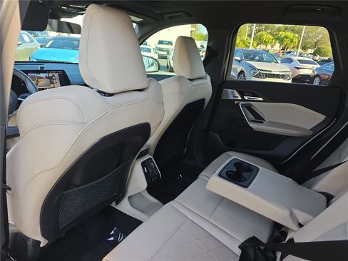 Used 2024 BMW X1 M35i w/ Premium Package image 11