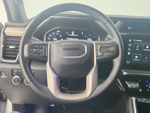 Used 2024 GMC Sierra 2500 Denali w/ Denali Reserve Package AWD/4WD image 30