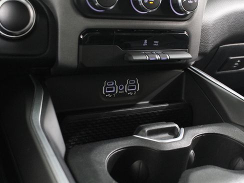 Used 2021 RAM 1500 Big Horn image 15