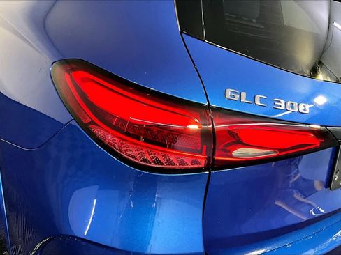 New 2026 Mercedes-Benz GLC 300 4MATIC image 5
