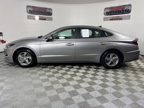 Used 2023 Hyundai Sonata SE image 6