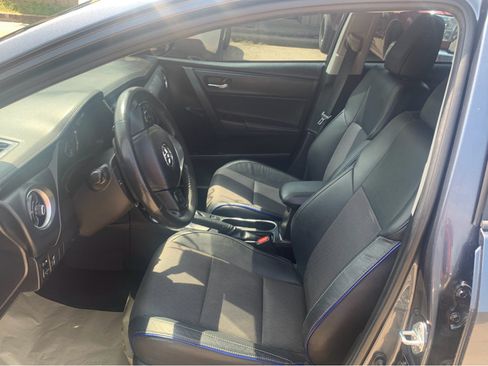 Used 2018 Toyota Corolla L image 10