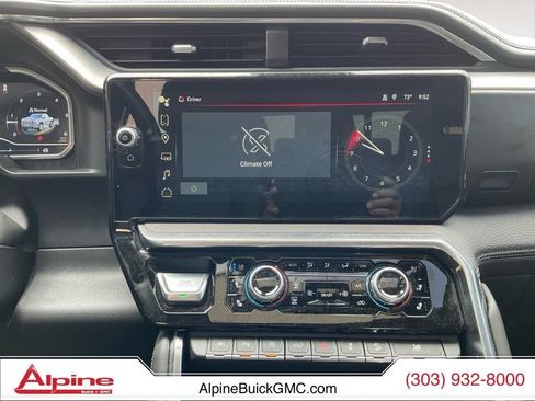Used 2023 GMC Sierra 1500 Denali w/ Technology Package AWD/4WD image 11