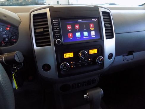 Used 2019 Nissan Frontier SV w/ Value Truck Package RWD image 15