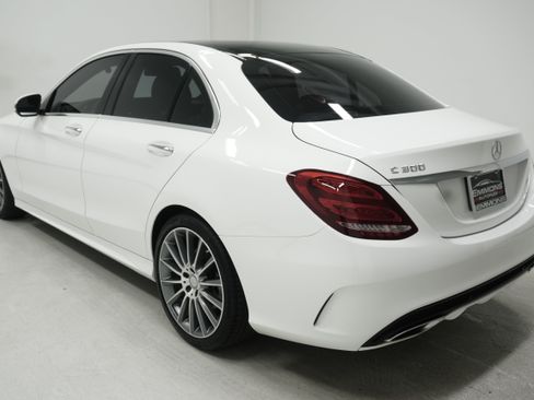 Used 2016 Mercedes-Benz C 300 Sedan image 6