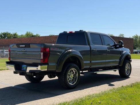 Used 2021 Ford F250 Lariat w/ Lariat Value Package AWD/4WD image 8