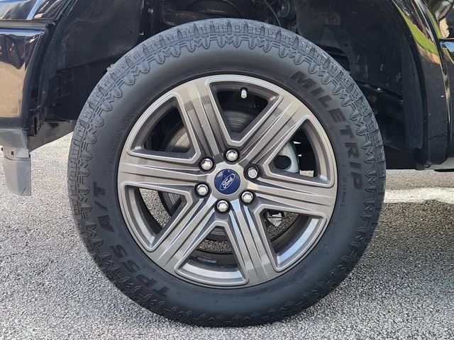 Used 2020 Ford F150 Lariat w/ Equipment Group 502A Luxury AWD/4WD image 11