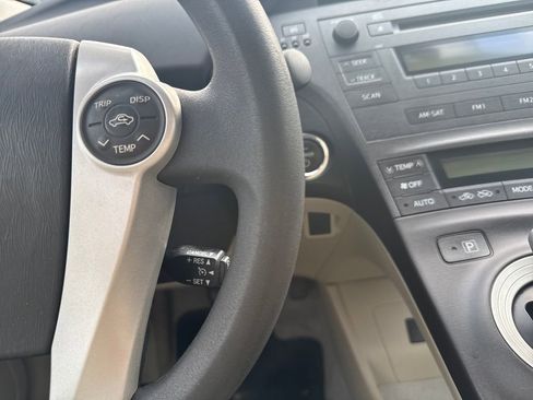 Used 2010 Toyota Prius Two image 25