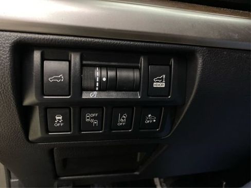 Used 2018 Subaru Outback 3.6R Touring w/ Protection Package #1 AWD/4WD image 24