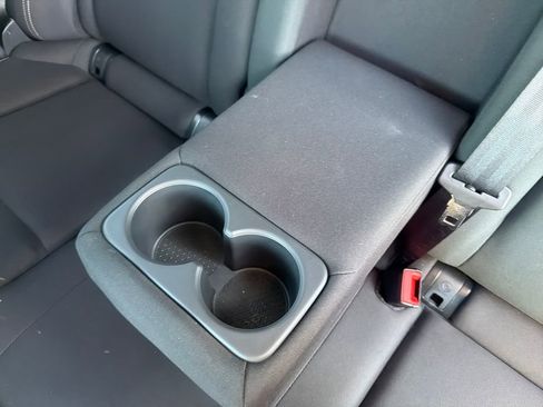 Certified 2025 Nissan Rogue S image 22