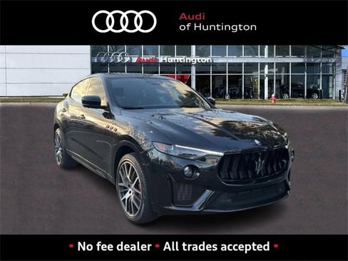 Used 2022 Maserati Levante Trofeo image 1