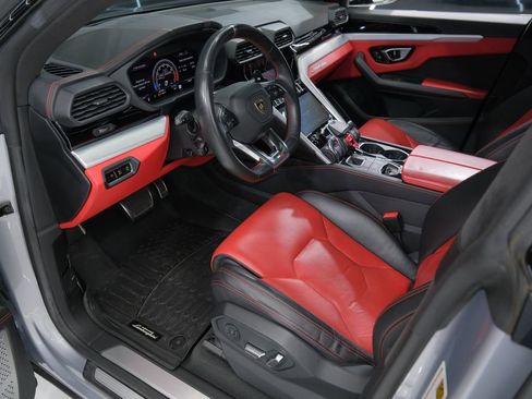 Used 2020 Lamborghini Urus Base image 57