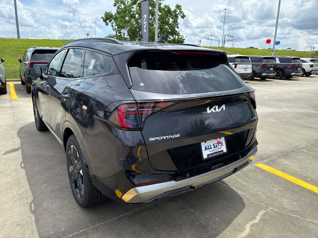 New 2026 Kia Sportage SX AWD/4WD image 6