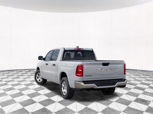 New 2026 RAM 1500 4x4 Crew Cab image 4