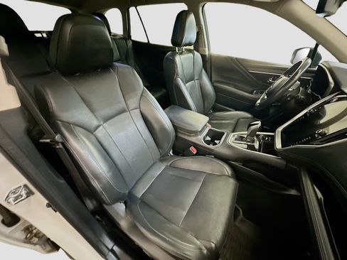 Used 2023 Subaru Outback Limited XT image 34