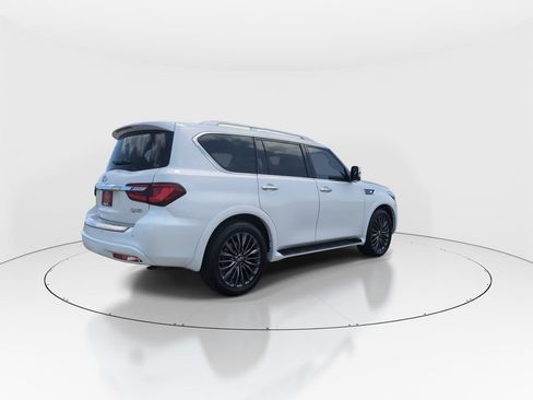Used 2023 INFINITI QX80 Sensory w/ Cargo Package RWD image 8