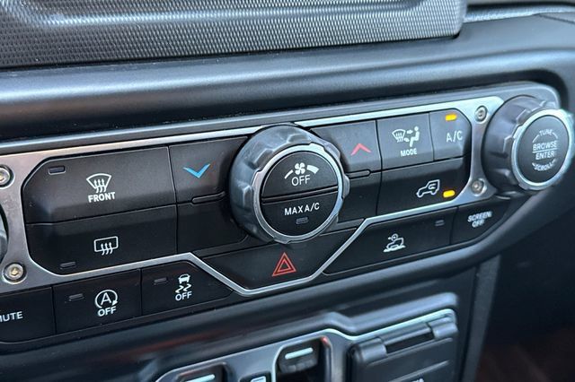 Used 2022 Jeep Gladiator Sport AWD/4WD image 28