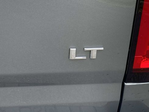 Used 2022 Chevrolet Colorado LT w/ Fleet Safety Package RWD image 6