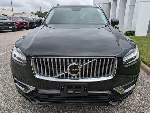 Certified 2023 Volvo XC90 T8 Plus w/ Protection Package Premier image 9