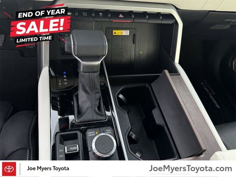 Used 2024 Toyota Sequoia Capstone image 17