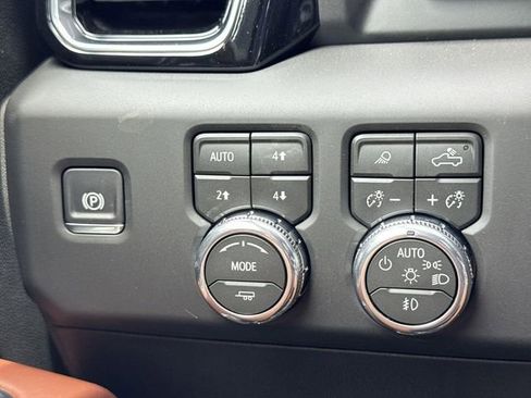 New 2026 GMC Sierra 1500 Denali Ultimate AWD/4WD image 16