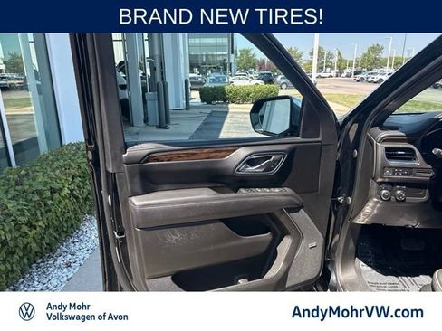 Used 2023 Chevrolet Tahoe Premier AWD/4WD image 17