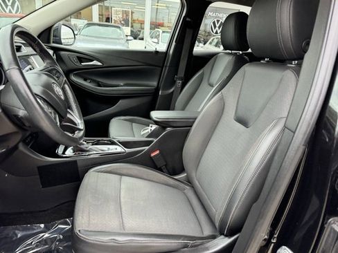 Used 2021 Buick Encore GX Preferred w/ Sport Touring Package image 11