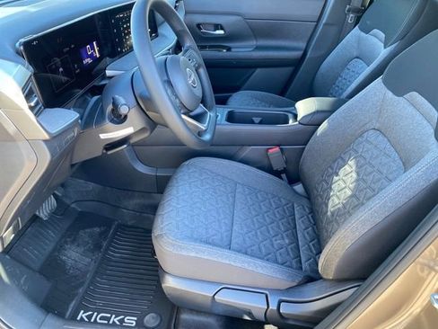 New 2026 Nissan Kicks SV w/ SV Premium Package image 10