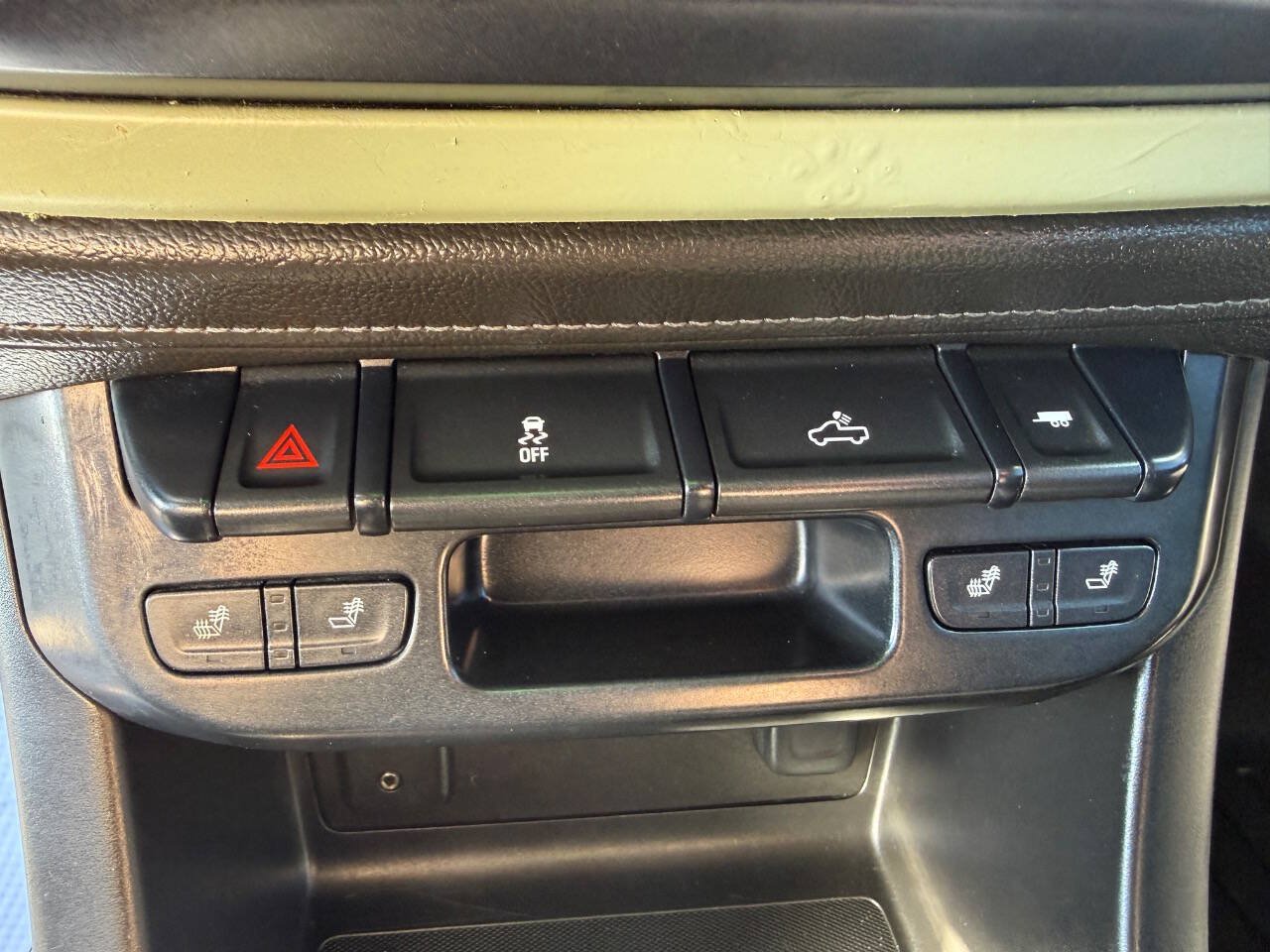 Used 2015 GMC Canyon SLT AWD/4WD image 28
