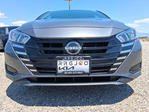 Used 2023 Nissan Versa S w/ S Plus Package FWD image 5