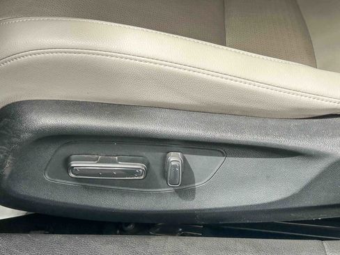 Used 2024 Honda Civic Touring image 22