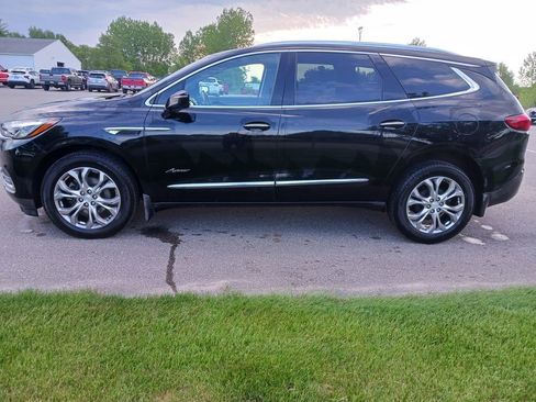 Used 2018 Buick Enclave Avenir w/ Trailering Package, 5000 lbs. AWD/4WD image 5
