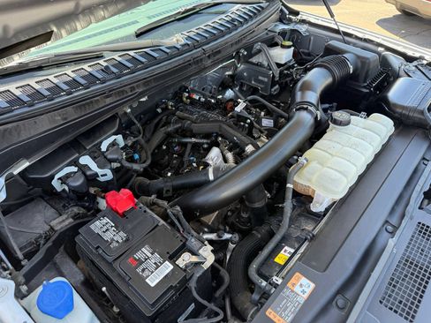 Used 2024 Ford Expedition XLT RWD image 51