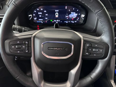 Certified 2024 GMC Yukon XL Denali w/ Denali Reserve Package AWD/4WD image 17