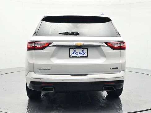 Used 2018 Chevrolet Traverse Premier w/ Driver Confidence II Package FWD image 6