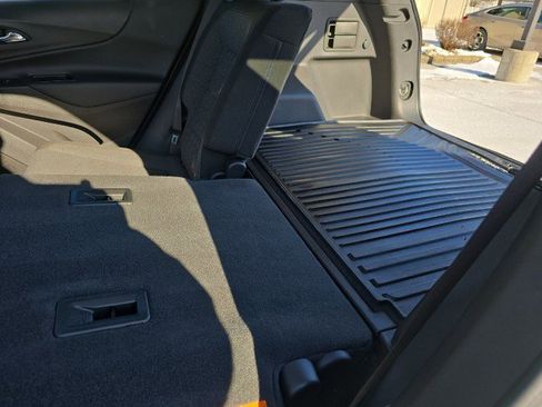 Used 2024 Chevrolet Equinox LT image 35