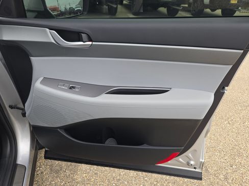 Used 2025 Hyundai Palisade SEL FWD image 28