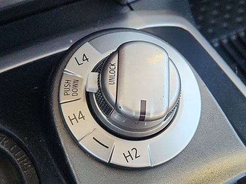 Used 2022 Toyota 4Runner TRD Sport image 24