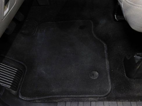 Used 2018 Ford F150 XLT w/ Heavy-Duty Payload Package image 35