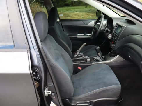 Used 2011 Subaru Impreza 2.5i AWD/4WD image 22