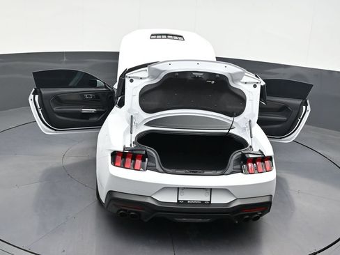Used 2025 Ford Mustang GT RWD image 37