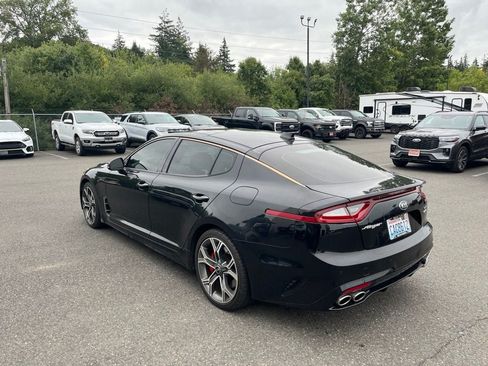 Used 2018 Kia Stinger GT2 AWD/4WD image 5