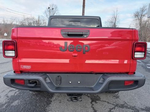Certified 2020 Jeep Gladiator Sport image 7