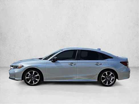 Used 2025 Honda Civic Sport Touring image 9
