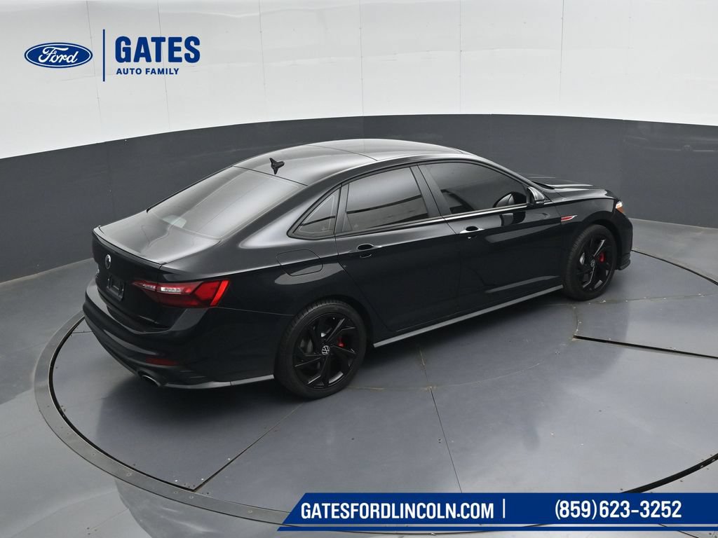 Used 2024 Volkswagen Jetta GLI Autobahn FWD image 45