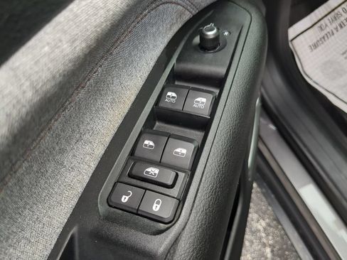 Used 2022 Jeep Compass Latitude AWD/4WD image 18