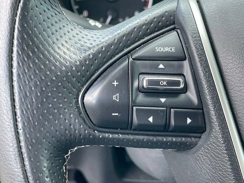 Used 2019 Nissan Maxima 3.5 SV w/ Floor Mat Group FWD image 14